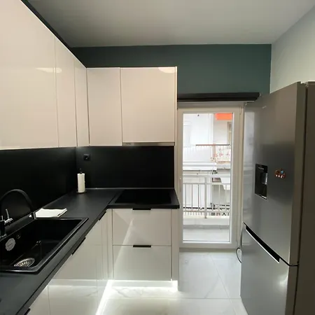 Blue Wave Perea Apartment *